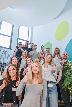 Neuer Ausbildungsjahrgang startete bei der uniVersa