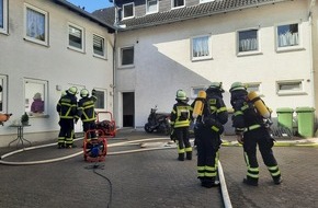 Freiwillige Feuerwehr der Gemeinde Alfter: FW Alfter: Küchenbrand in Alfter