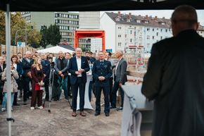 POL-PPRP: Feierliche Grundsteinlegung für neues Polizeipräsidium Rheinpfalz in Ludwigshafen