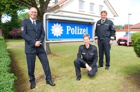 Polizeiinspektion Wilhelmshaven/Friesland: POL-WHV: Polizeistation Zetel - Axel Wolfteich und Malin Sarstedt ergänzen das Team der Zeteler Ordnungshüter (mit Bild)