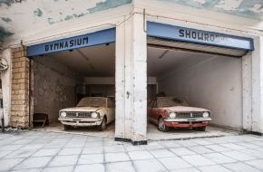 AUTO BILD: 52 Toyota verrotten seit 40 Jahren in der entmilitarisierten Zone von Zypern