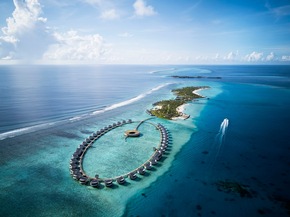 Weihnachten und Neujahr im Zeichen des Wassers im The Ritz-Carlton Maldives, Fari Islands