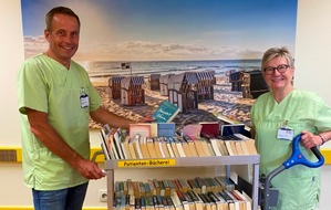 Schön Klinik: Pressemeldung | 9.11.: Bücherflohmarkt in der Schön Klinik Rendsburg