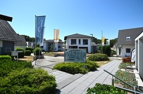 Ausstellung Eigenheim und Garten Betriebsgesellschaft mbH, Fellbach: Wir zeigen den Weg ins Eigenheim / 52 leistungsstarke Haushersteller laden ein zum TAG DER MUSTERH&Auml;USER am 26. und 27. September in den Musterhauspark der Ausstellung Eigenheim ...