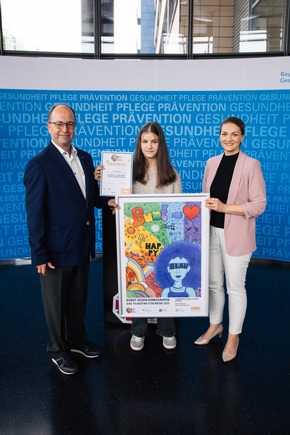 Bayern: Schülerin aus Oberaudorf gewinnt landesweiten Plakatwettbewerb gegen das Rauschtrinken