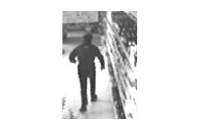 Polizeidirektion Bad Segeberg: POL-SE: Sülfeld - Überfall auf Supermarkt/Veröffentlichung von Bildern