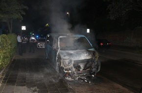 Polizei Aachen: POL-AC: Zwei Pkw durch Feuer zerstört