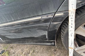 Polizeidirektion Bad Segeberg: POL-SE: Oering - Parkender Pkw durch unbekanntes Fahrzeug erheblich beschädigt - Polizei auf der Suche nach Hinweisen