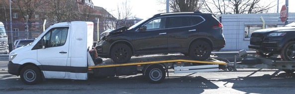 Polizei Bremerhaven: POL-Bremerhaven: Gebrochener Rahmen: Polizei legt Lkw still