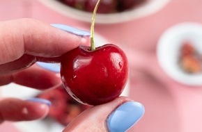 Deutschland - Mein Garten (eine Initiative der Bundesvereinigung der Erzeugerorganisationen Obst und Gemüse / BVEO): Super-Sommerfrucht mit Charakter - Am 16. Juli feiert Deutschland seine Kirsche. / Der TAG DER DEUTSCHEN SUPERHELDIN KIRSCHE ...