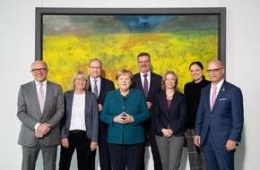 Stiftung Deutscher Nachhaltigkeitspreis: Angela Merkel trifft Vorreiter der Nachhaltigkeit
