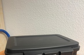 Landespolizeiinspektion Nordhausen: LPI-NDH: Koffer sucht Besitzer