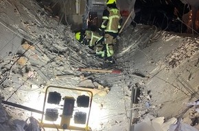 Feuerwehr Oberhausen: FW-OB: Eingestürzte Decke in Ladenlokal