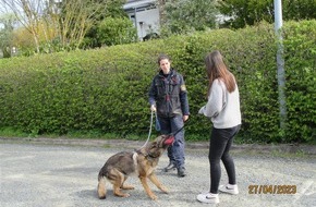 Polizeidirektion Trier: POL-PDTR: Abwechslungsreicher "Girls' Day" bei der Polizeiinspektion Baumholder