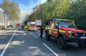 Feuerwehr M&uuml;lheim an der Ruhr: FW-MH: FW-MH: Folgemeldung zum Gro&szlig;brand an der Ruhrorter Stra&szlig;e - Nachl&ouml;scharbeiten dauern bis in die Nacht an