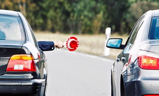 Bundespolizeiinspektion Bad Bentheim: BPOL-BadBentheim: Autofahrer fährt mit Führerschein eines Toten