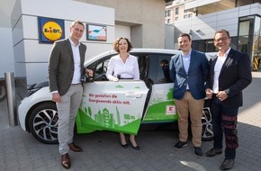 Schwarz Unternehmenskommunikation GmbH & Co. KG: Energiewende zum Anfassen / Wirtschaftssenatorin Ramona Pop eröffnet Lidl-Schaufensterfiliale des Energie-Forschungsprojekts WindNODE