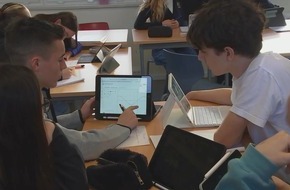MDR-Bürgertalk „Fakt ist!“ zum Thema: „Baustelle Bildung: Wie kann Qualität wieder Schule machen?“ MDR-Bürgertalk „Fakt ist!“ zum Thema: „Baustelle Bildung: Wie kann Qualität wieder Schule machen?“