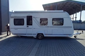 Kreispolizeibeh&ouml;rde Viersen: POL-VIE: Viersen-Boisheim: Wohnwagen gestohlen - Zeuginnen und Zeugen gesucht