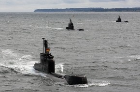 Presse- und Informationszentrum Marine: Marine - Pressebilder: Ein letztes "Leinen Los!" - Die Deutsche Marine nimmt Abschied von den Ubooten der Klasse 206 A (mit Bild)