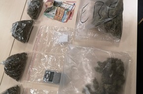 Polizei Düsseldorf: POL-D: Oberbilk: ET PRIOS lässt Drogendeal platzen - Wohnungsdurchsuchungen und Festnahme - Drogen sichergestellt - Fotos hängen an