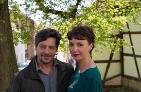 ZDF: Zum 200. Geburtstag: ZDF verfilmt Theodor Fontanes "Unterm Birnbaum" / Drehstart für Kriminal-Drama frei nach der Novelle (FOTO)
