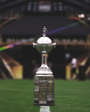 PM: Die ungewöhnlichsten DHL-Lieferungen 2025 –  ein besonderer Jahresrückblick des Weltmarktführers der Logistik / PR: The Most Unusual DHL Deliveries 2025 –  A Special Year-End Review of the Global Market Leader in Logistics