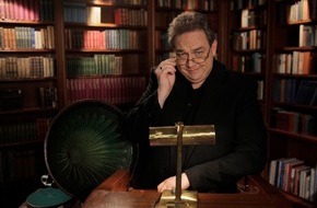 TELE 5: Erstmals an Karfreitag, 22.00 Uhr auf TELE 5//  Die TV-Lesung der etwas anderen Art//  -	NICHTGEDANKEN mit Oliver Kalkofe -	30 Folgen Mitternachtsliteratur (BILD)