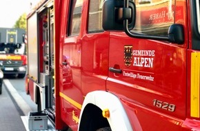 Freiwillige Feuerwehr Alpen: FW Alpen: gemeldeter Fahrzeugbrand auf der A57