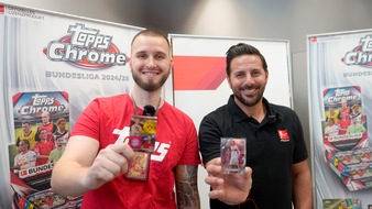 Topps Europe Ltd: "Für mich bleibt Bayern Favorit. Der härteste Konkurrent wird Borussia Dortmund sein." / Claudio Pizarro im exklusiven Interview über die Entwicklungen der Liga