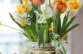 Blumenbüro: Die Farboffensive: Frühlingsbouquets für kleine und große Vasen (mit Bild)