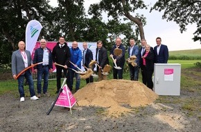 Deutsche Telekom AG: Spatenstich in Cuxhaven: Telekom startet Glasfaserausbau