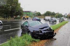 Polizei Aachen: POL-AC: Zwei Verletzte bei Unfall auf dem Berliner Ring