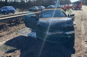 Polizeidirektion Landau: POL-PDLD: Vollsperrung nach Unfall auf der B9