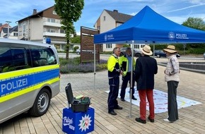 Kreispolizeibehörde Höxter: POL-HX: Im Parcours die Fahrtüchtigkeit testen / Polizei im Kreis Höxter beteiligt sich am Aktionstag zu mehr Sicherheit im Straßenverkehr