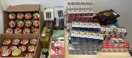 Hauptzollamt Ulm: HZA-UL: Zollkontrollen/Verbotene Vapes und Snus sowie unversteuerter Tabak und Zigaretten