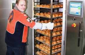 Aston Foods International AG: Die Österreichische Bäckerei-Konditorei Sieberer setzt auf Vakuumbacken