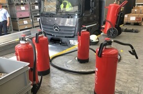 Freiwillige Feuerwehr Menden: FW Menden: LKW-Brand verläuft glimpflich
