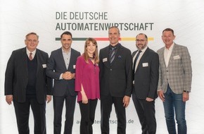 Die Deutsche Automatenwirtschaft: DAW-Brancheninformation: Parlamentarischer Abend der Automatenwirtschaft in Schwerin
