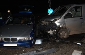 Polizeipräsidium Westpfalz: POL-PPWP: Verkehrsunfall mit 4 Verletzten