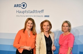 rbb - Rundfunk Berlin-Brandenburg: Politik und Medien im Dialog beim ARD-Hauptstadttreff 2022