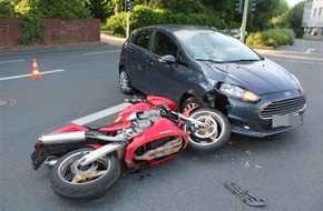 Polizei Hagen: POL-HA: Motorradfahrer bei Verkehrsunfall in Haspe leicht verletzt