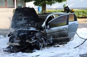 Polizei Minden-Lübbecke: POL-MI: Auto gerät in Flammen