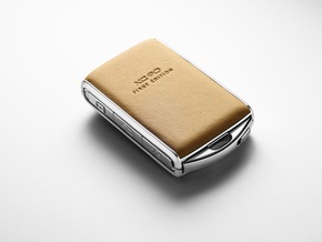 La toute nouvelle Volvo XC90: 1927 voitures de première édition limitée disponibles seulement par le biais du commerce en ligne (IMAGE)