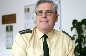 Polizeidirektion Göttingen: POL-GOE: Hildesheims Polizeichef Burgdorf geht in den Ruhestand - Ippensen als neuer Inspektionsleiter vorgestellt