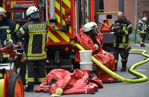 Feuerwehr Mülheim an der Ruhr: FW-MH: Gefahrguteinsatz in einem Seniorenwohnheim