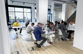 Carestone Group GmbH: Trainstone Academy zertifiziert erste Pflegeimmobilienexperten (IHK) bei der Carestone Gruppe in Hannover