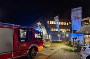 Feuerwehr Weinheim: FW Weinheim: Brandmeldeanlage im Weinheimer Sportzentrum