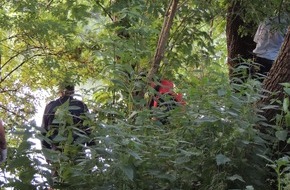 Feuerwehr Dorsten: FW-Dorsten: Trauriger Einsatz am Abend - Bergung eines Leichnams aus der Lippe