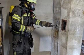 Freiwillige Feuerwehr Werne: FW-WRN: FEUER_3 - LdF - LZ1 - brennt Dachstuhl